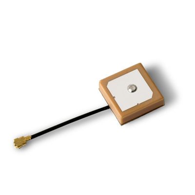 Внутренняя активная антенна заплаты BEIDOU Galileo GPS GLONASS микрополосковой линии 28dBi